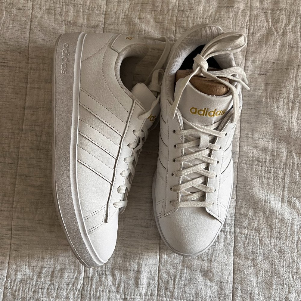 Adidas Grand Court Cloudfoam Lifestyle Court Women's 8.5
